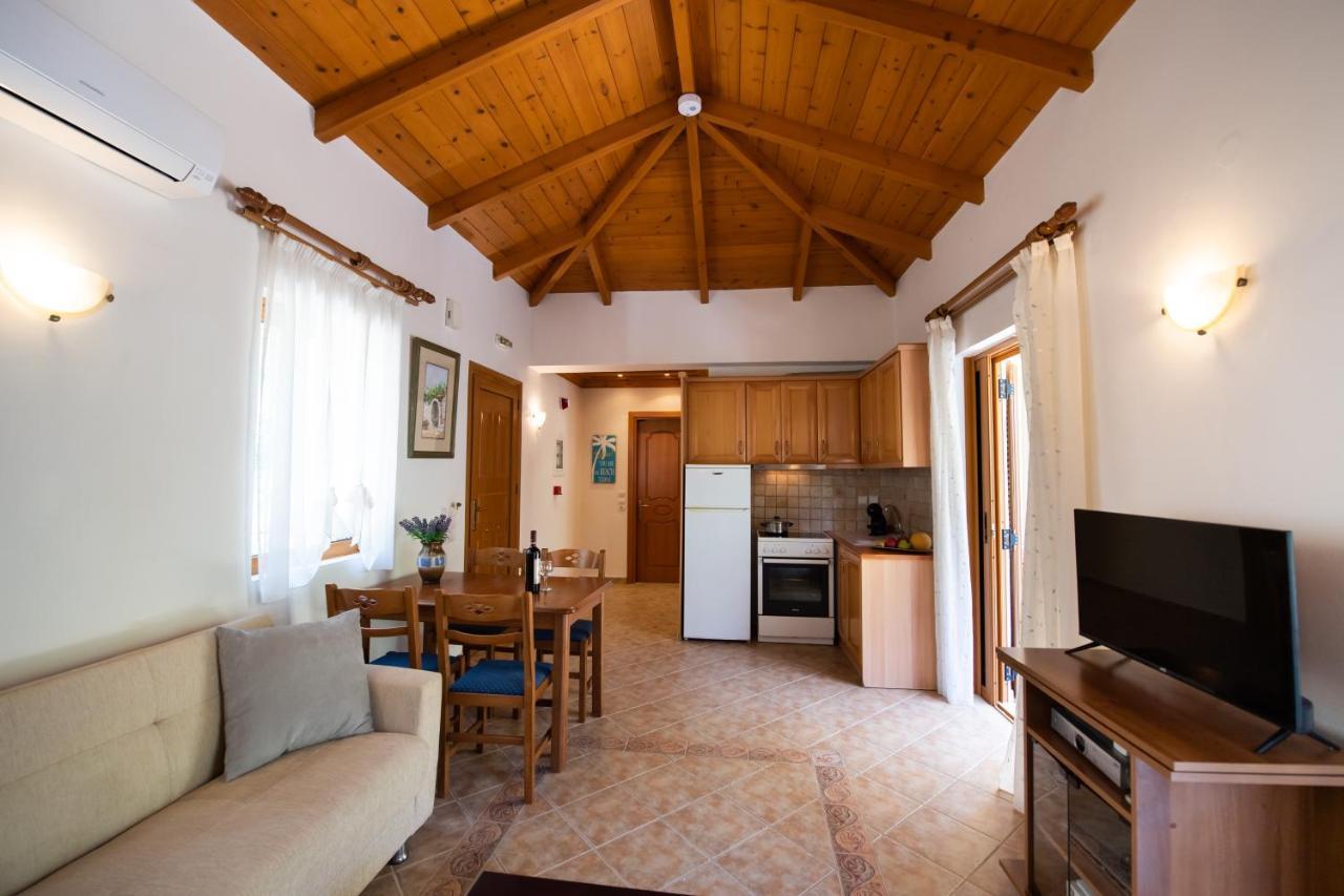 Delphinus Villa Nefeli Áyios Nikítas Exterior foto